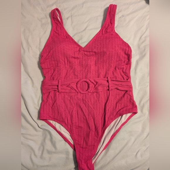 Cupshe Magenta Ribbed One Piece - Picture 2 of 4
